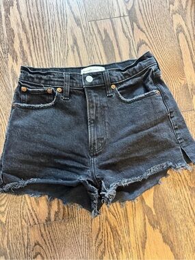 Black - The Mom Shorts High Rise